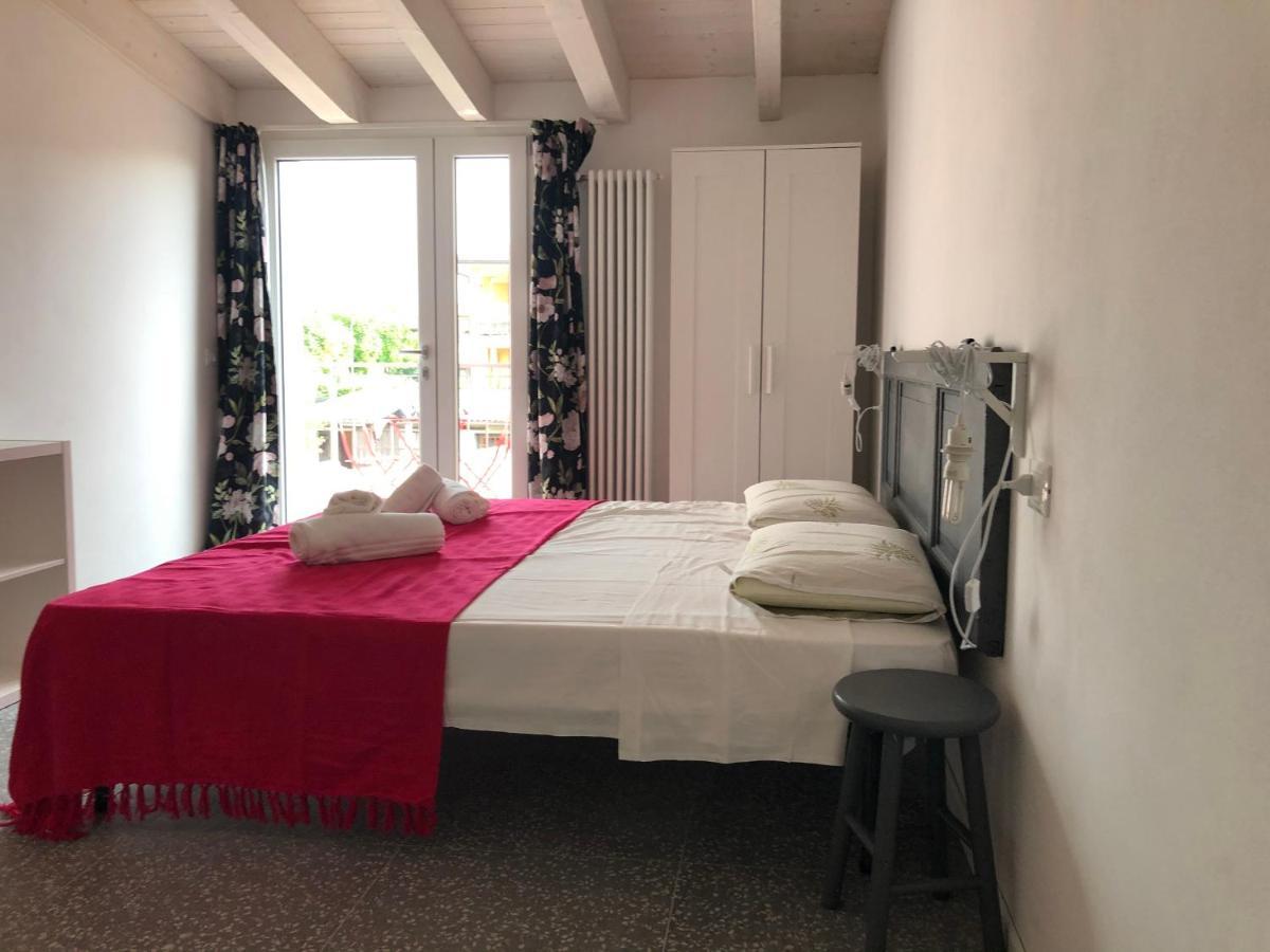 B&B Corte Del Garda Castelnuovo del Garda Luaran gambar
