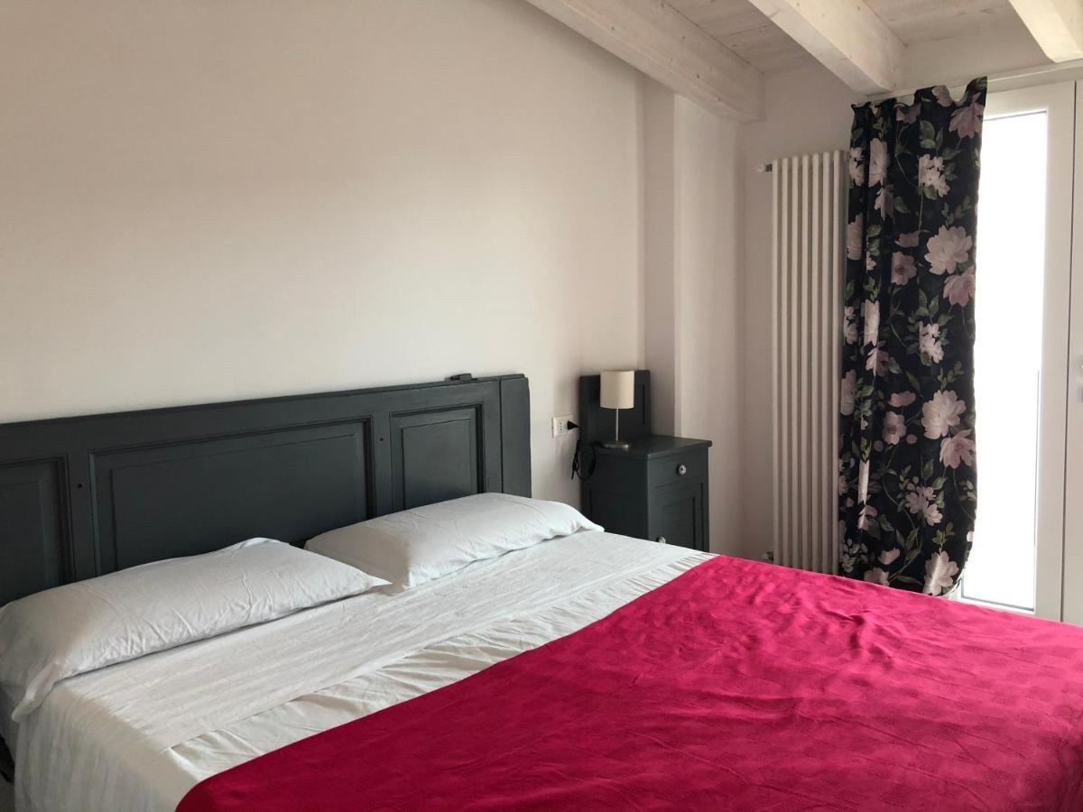 B&B Corte Del Garda Castelnuovo del Garda Luaran gambar