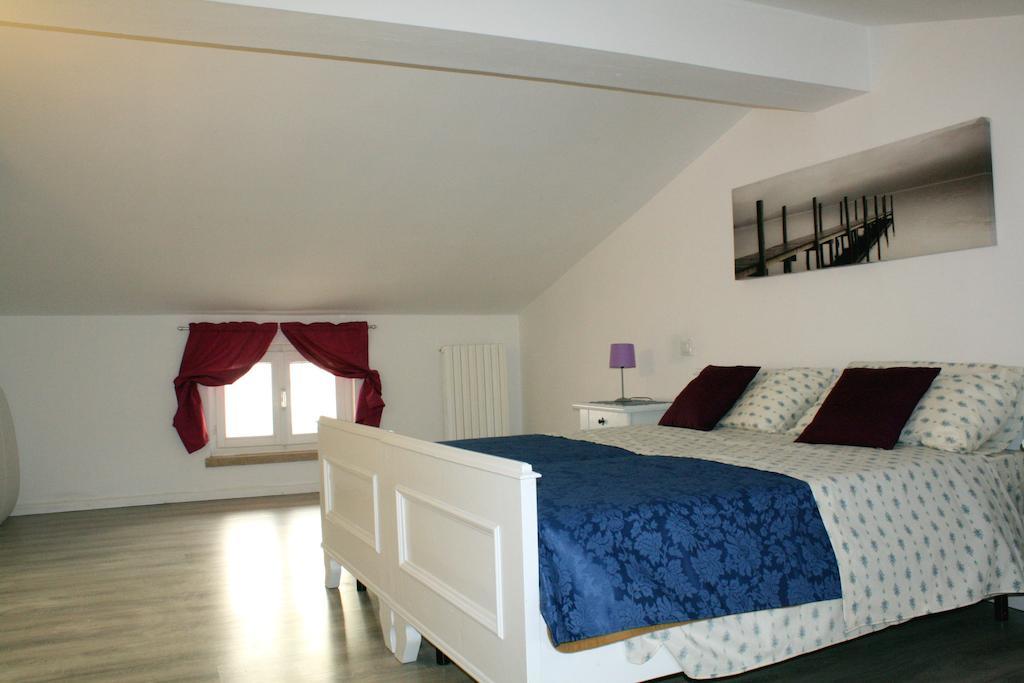 B&B Corte Del Garda Castelnuovo del Garda Bilik gambar
